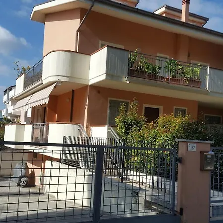 La Casa Del Capitano Apartment Scerne Exterior photo
