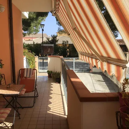 La Casa Del Capitano Apartment Scerne Exterior photo